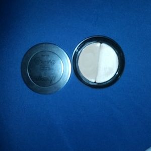 Boiing industrial strength concealer & watts UP